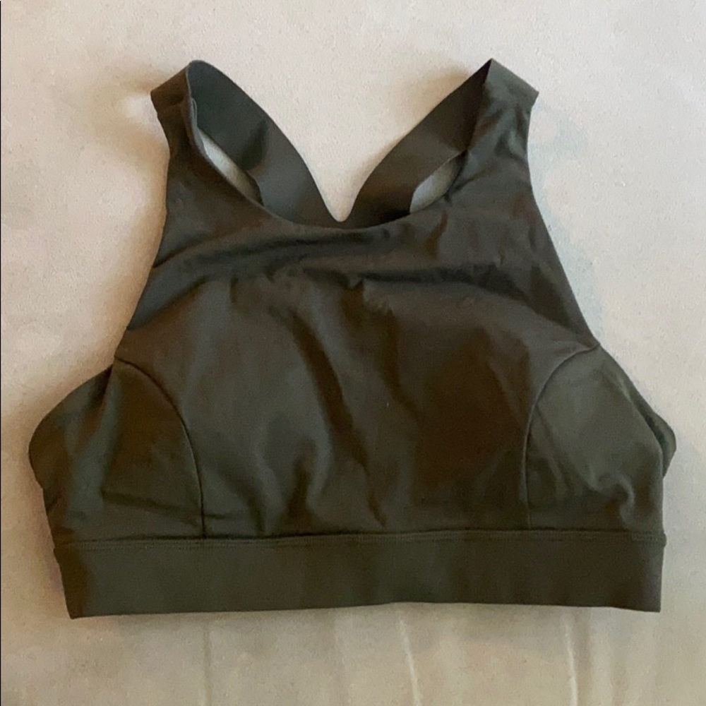 Lululemon high neck bra